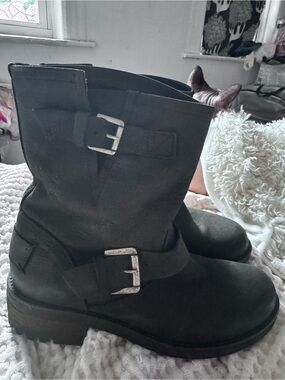 NEW Steve Madden biker boots size 10